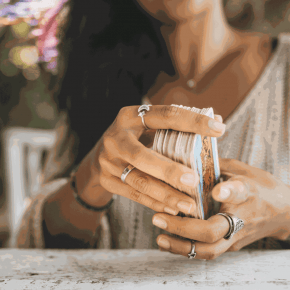 Consulta de Tarot ou Cartas Ciganas (Vídeo chamada) - Fenix Store